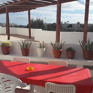 Sunny Self-catering Costa Teguise, Lanzarote, Spain Appartement